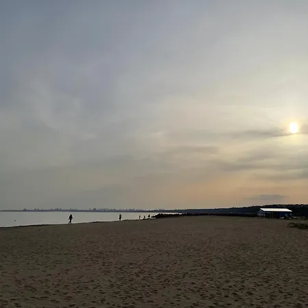 Lion1, Schwarzmeertraum, Stilvoll, 7 Minuten Zum Strand, Wlan Gratis 布尔加斯