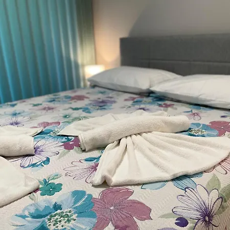 Apartment Lion1, Schwarzmeertraum, Stilvoll, 7 Minuten Zum Strand, Wlan Gratis Burgas