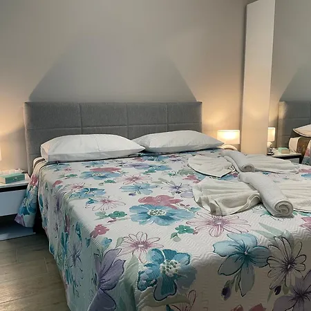 Apartment Lion1, Schwarzmeertraum, Stilvoll, 7 Minuten Zum Strand, Wlan Gratis *